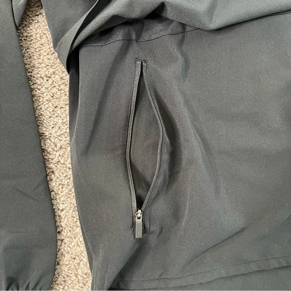 Jordan Shield 23 Tech Training Jacket Men’s Size Medium
